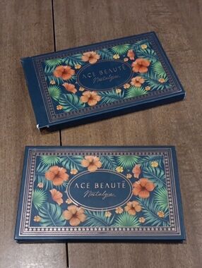 Ace Beauté Nostalgia Tropical Eyeshadow Palette - Teal & Orange